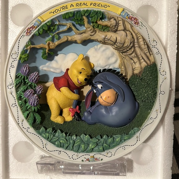 Bradford Exchange/Disney Other - Winnie the Pooh “You’re a Real Friend” Collector Plate